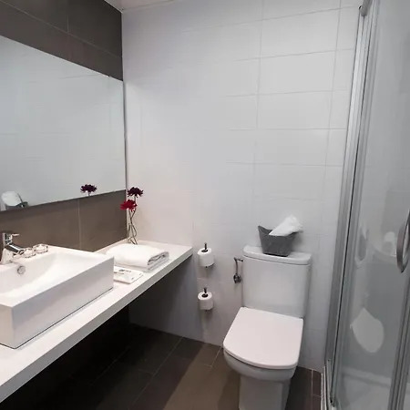 Apartamento 08028 *